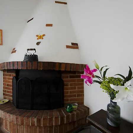 Apartment Apt.1 In With Pool Castelletto Di Brenzone